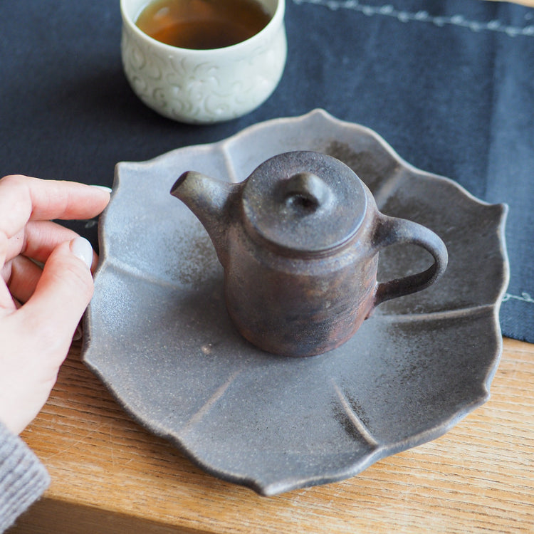 Tea Boats / Teapot Plates