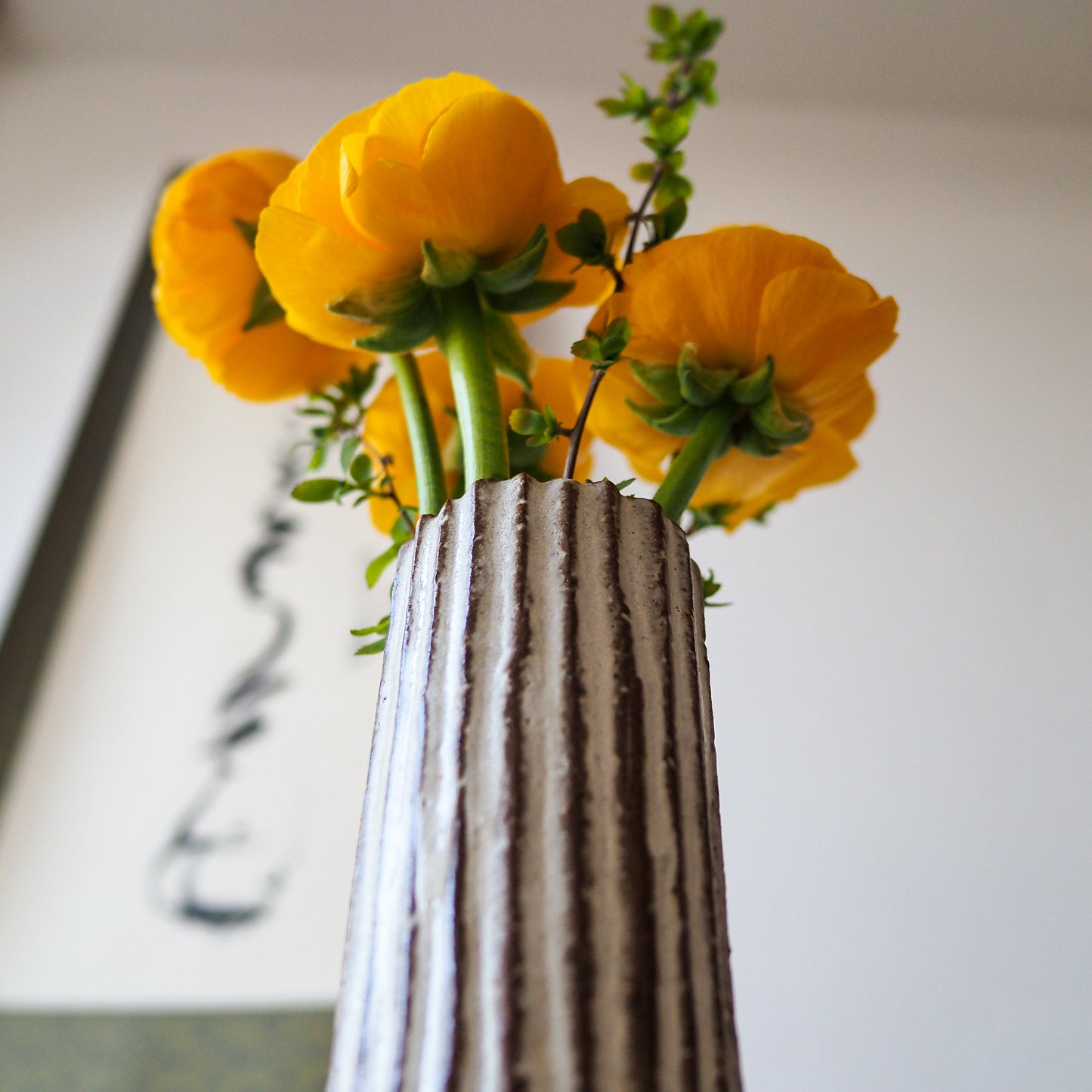 Shimu Vase