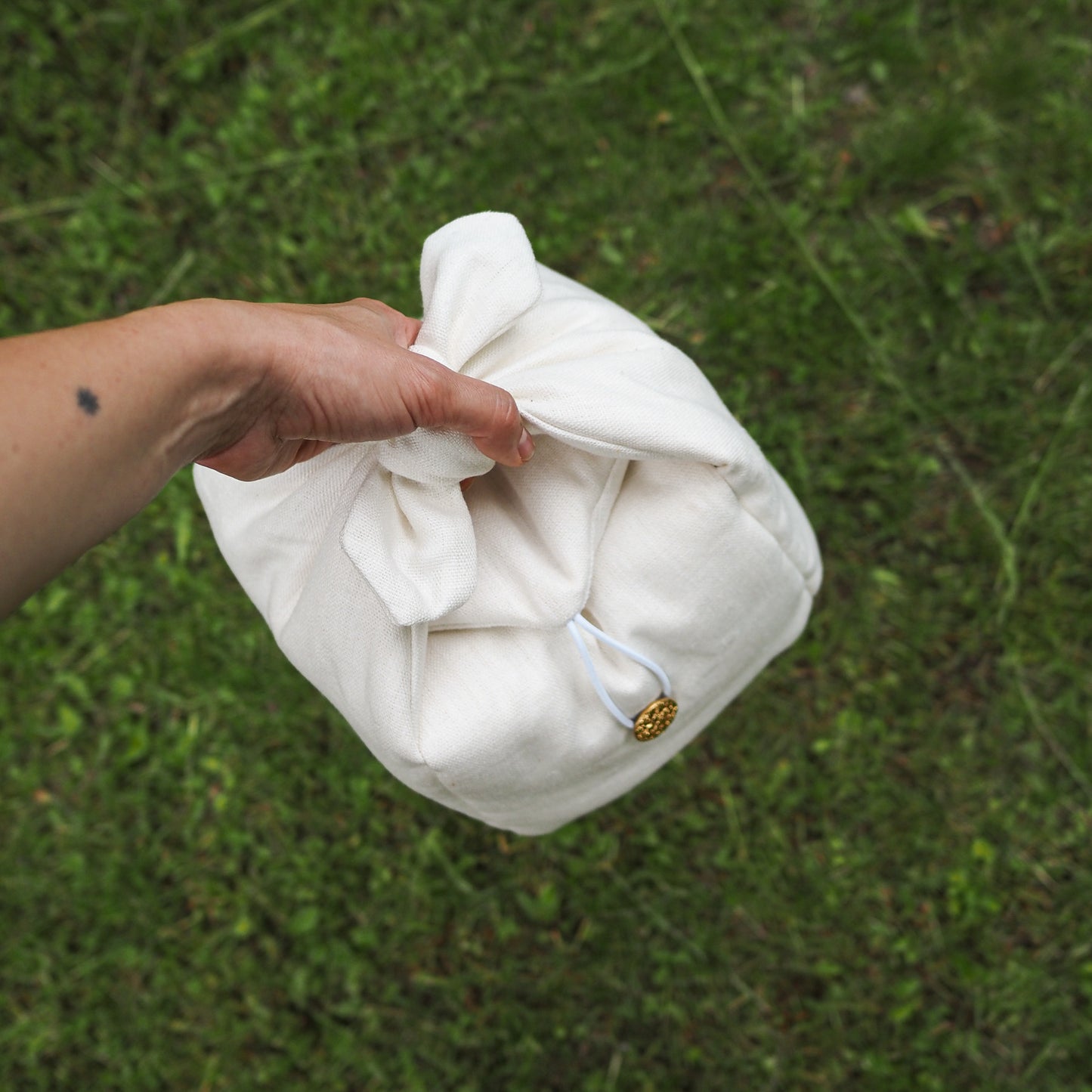 5 Yūgen Bowls In A Travel Bag