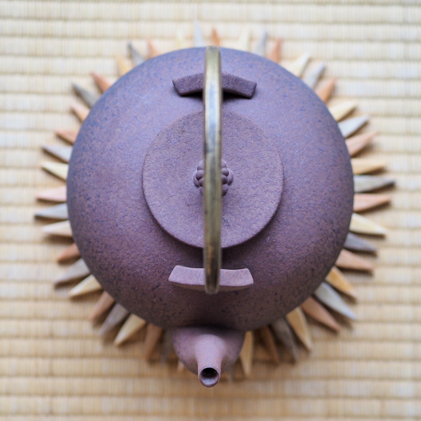 Sugi Trivet