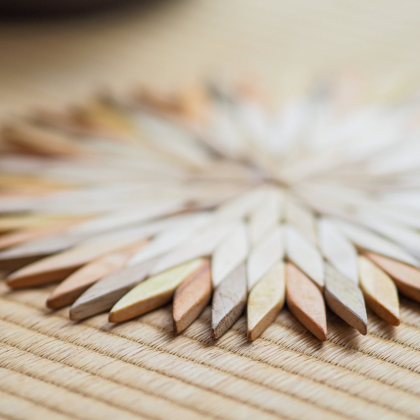 Sugi Trivet