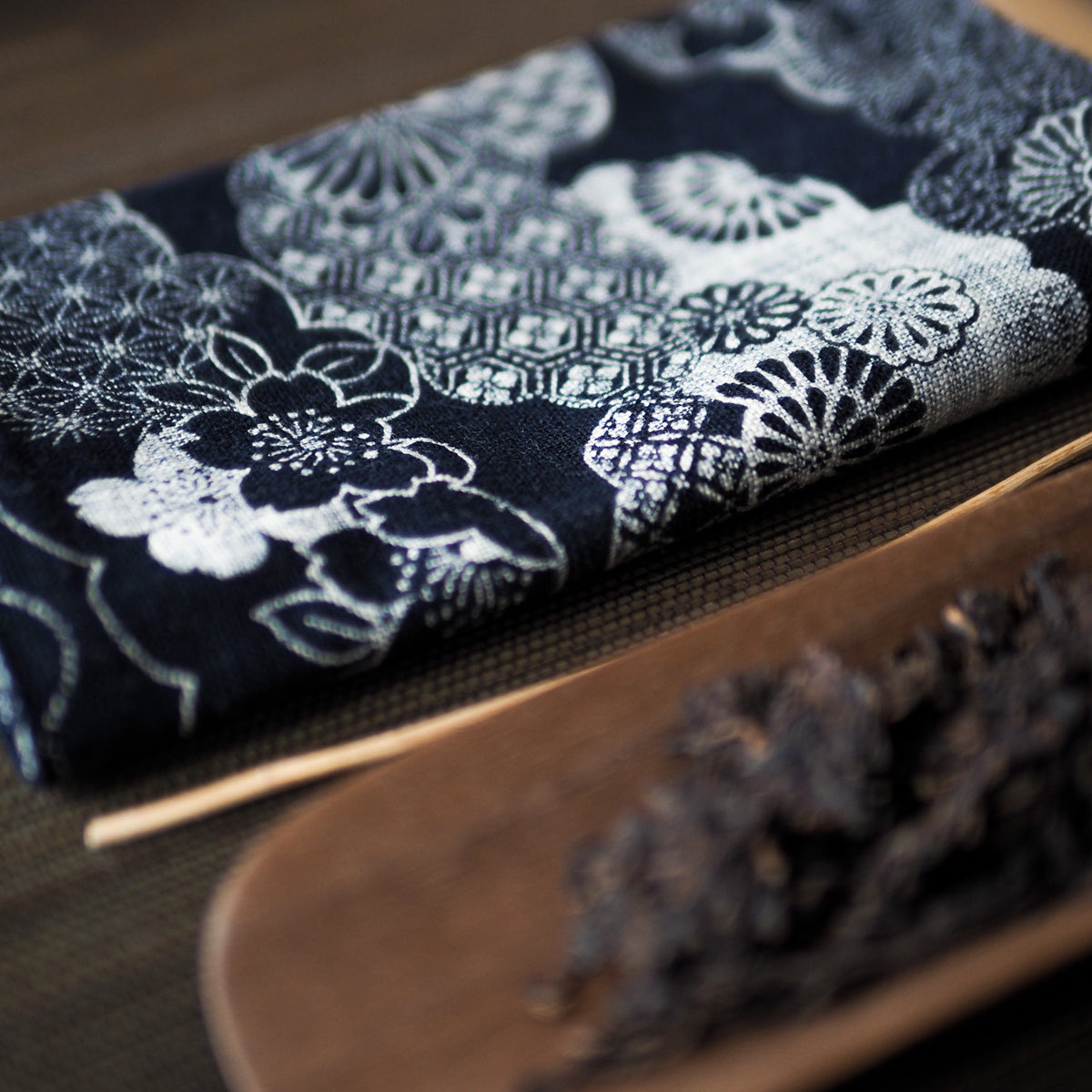 Tsukiyo Towel
