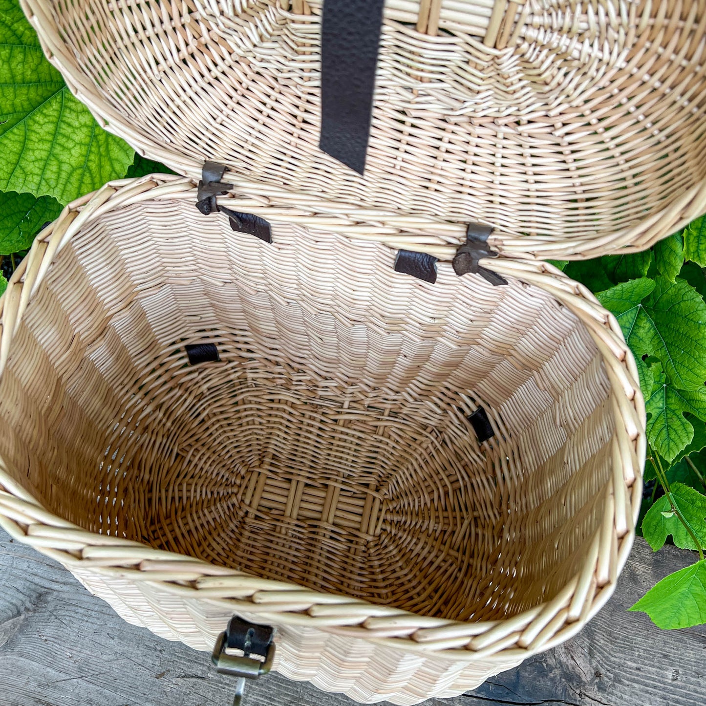 Tea Journey Basket - Light