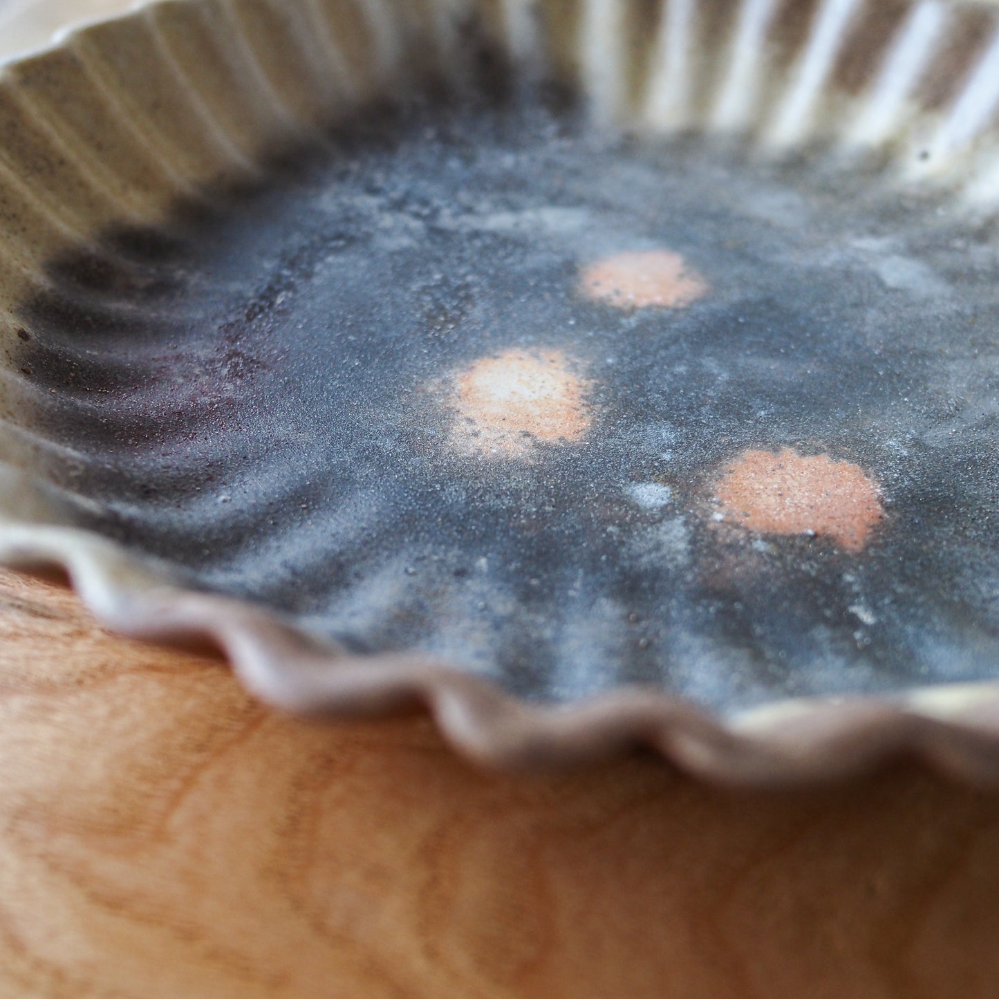 Woodfired Chrysanthemum Plate + Scoop