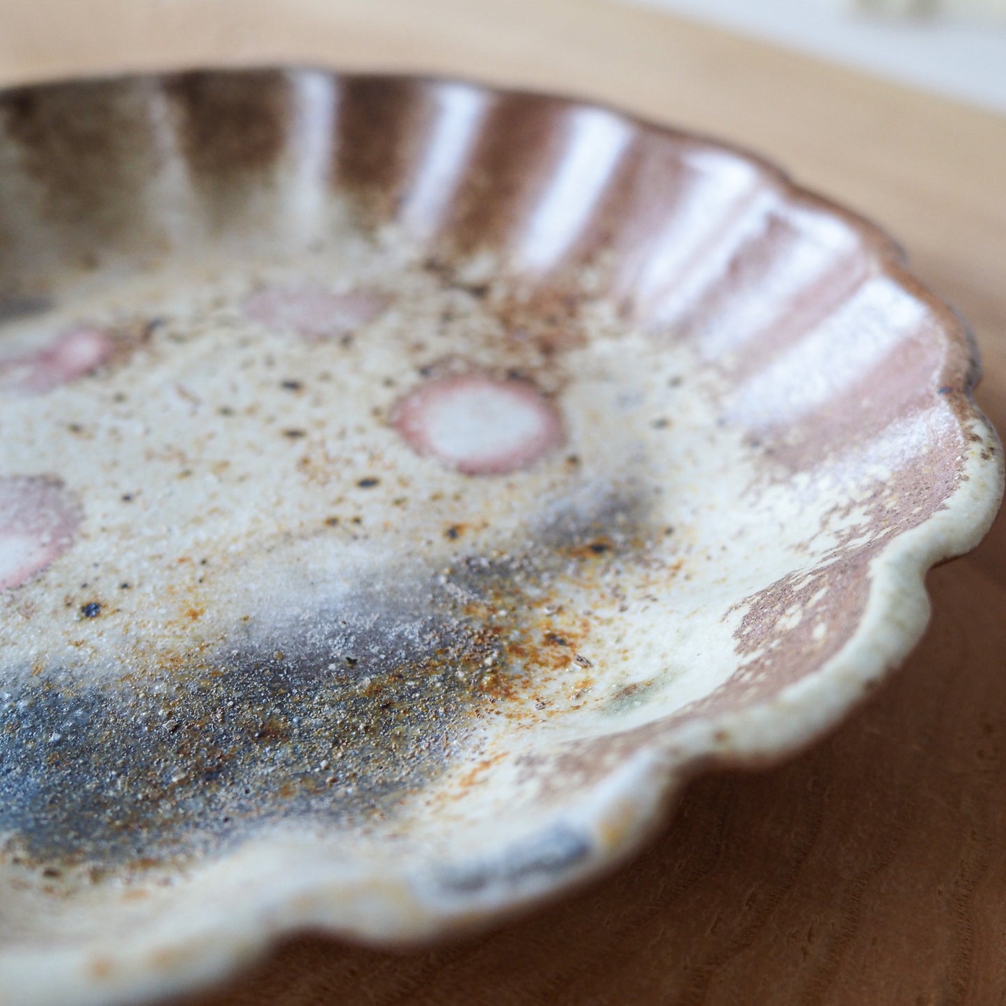 Woodfired Chrysanthemum Boat + Scoop