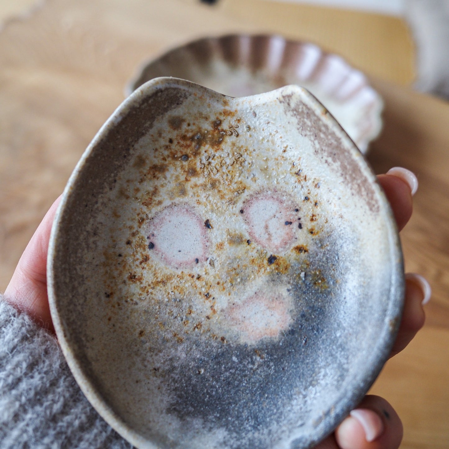 Woodfired Chrysanthemum Boat + Scoop