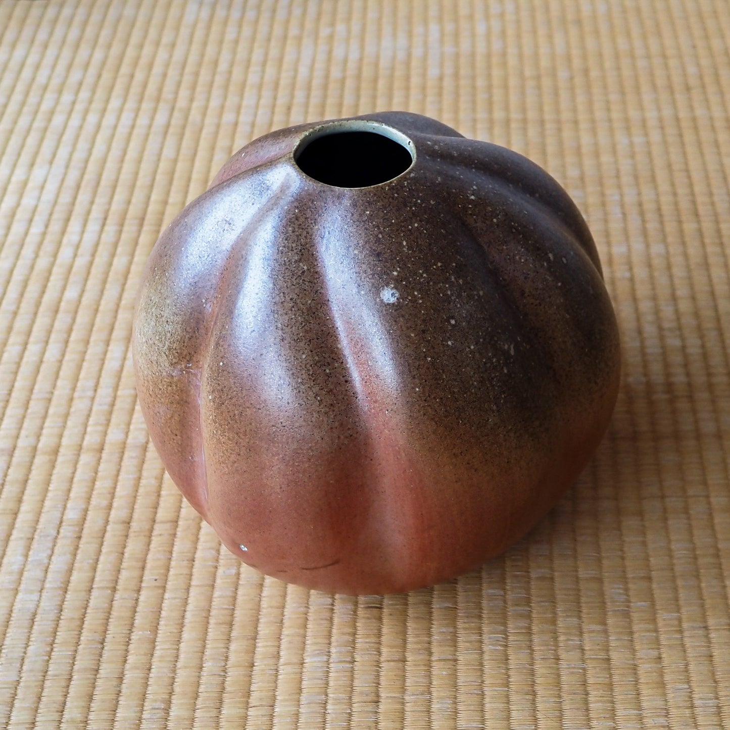 Woodfired Sakyuu Vase