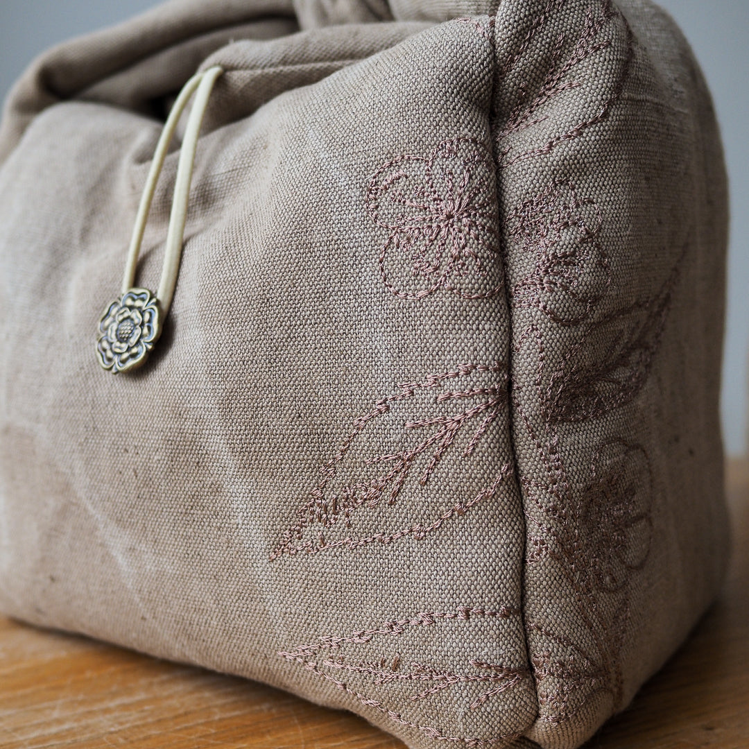 Tea-Dyed Travel Bag With Embroidery