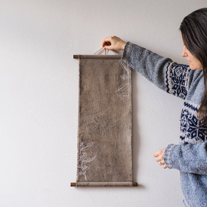 Camellia Sinensis Scroll