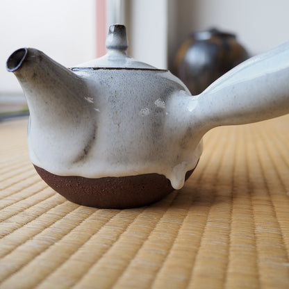 Ocean Sidehandle Teapot