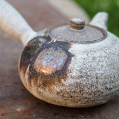 Yūgen Sidehandle