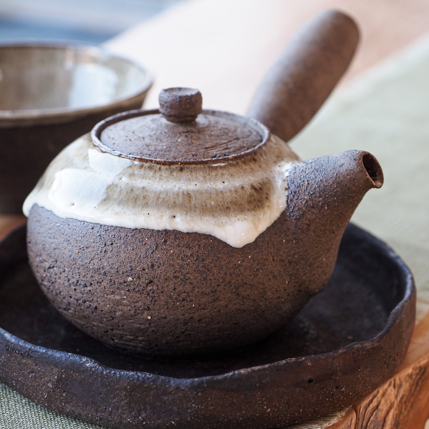 Ki Sidehandle Teapot in a Bag