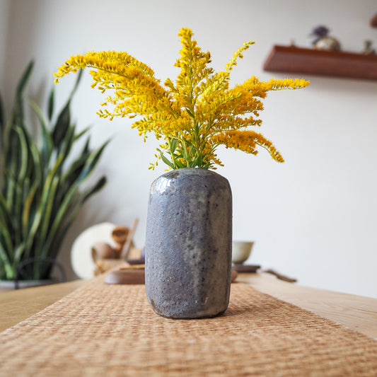 Kuroiwa Vase